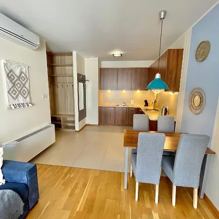 Klimatyzowany Apartament Z Basenem I Garazem Willa 4 Pory Roku Jastrzebia Gora Exterior photo