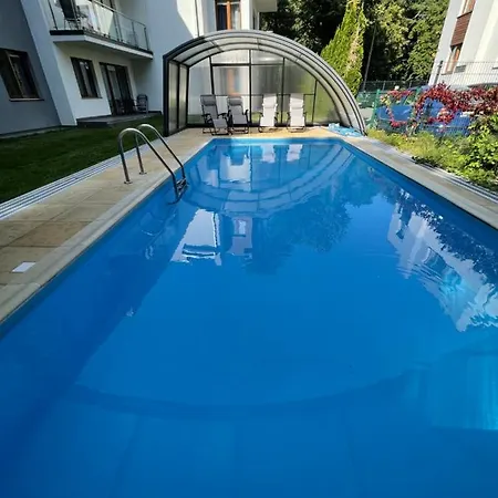 Klimatyzowany Apartament Z Basenem I Garazem Willa 4 Pory Roku Jastrzebia Gora Exterior photo