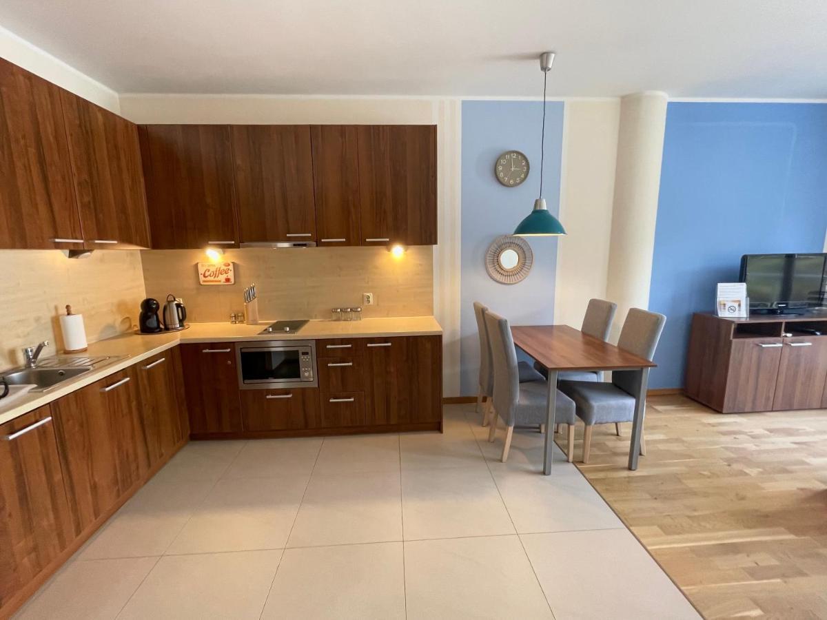 Klimatyzowany Z Basenem I Garazem 4 Pory Roku Apartment