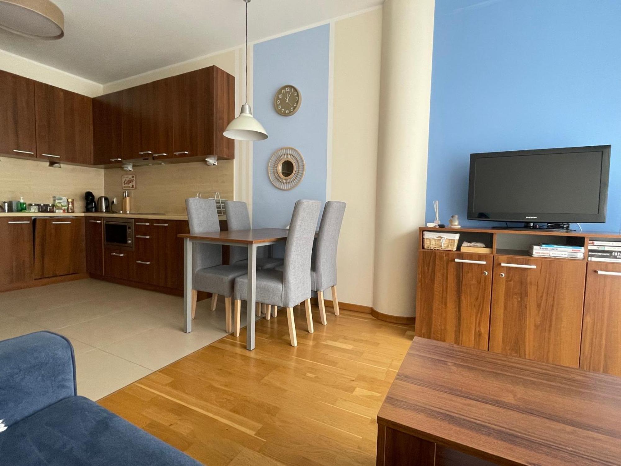 Klimatyzowany Z Basenem I Garazem 4 Pory Roku Apartment