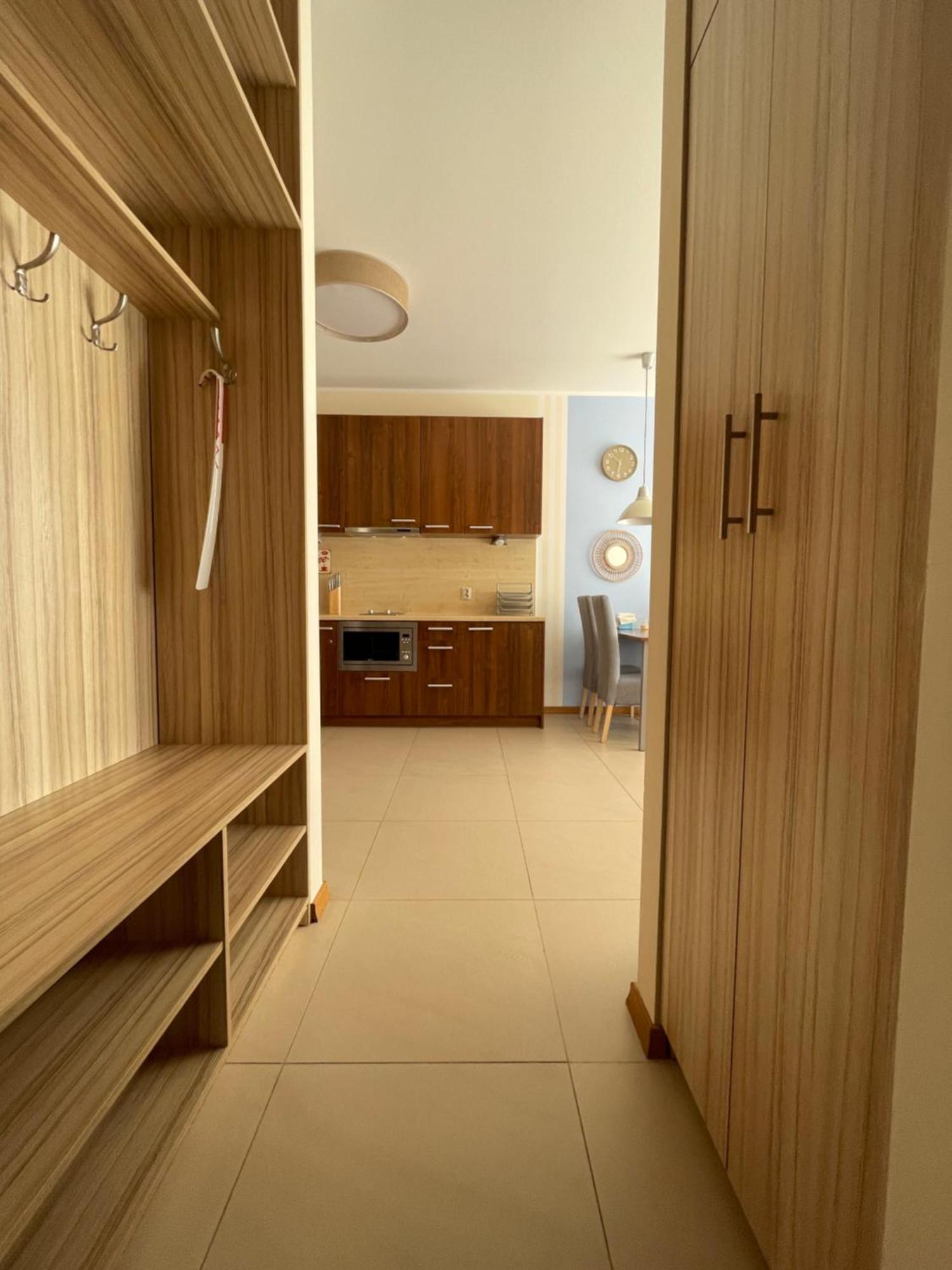 Klimatyzowany Z Basenem I Garazem 4 Pory Roku Apartment