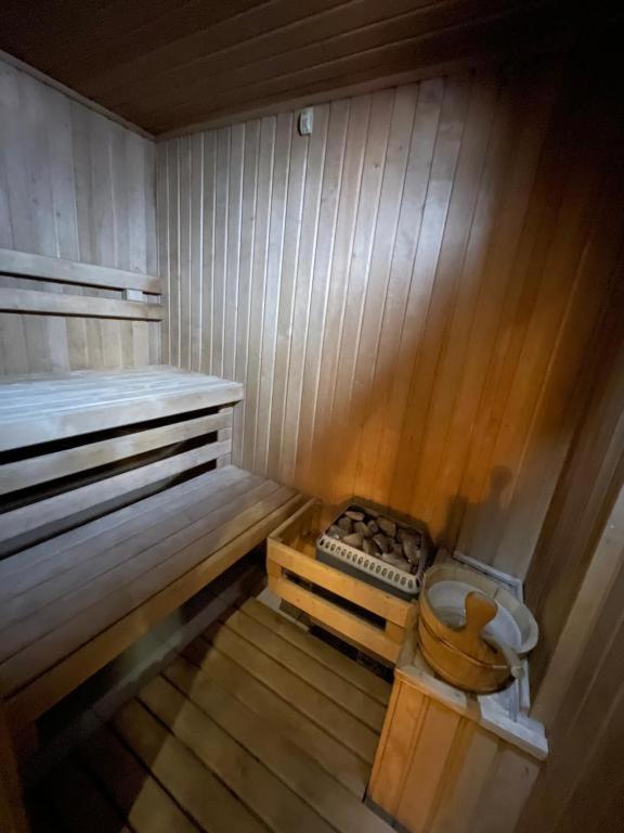 Klimatyzowany Z Basenem I Garazem 4 Pory Roku
